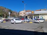 Negozio in affitto a Montefiascone