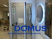 Negozio in affitto a Napoli