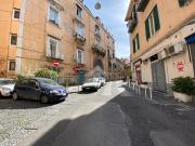Negozio in affitto a Napoli