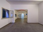 Negozio in affitto a Palermo