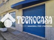 Negozio in affitto a Pomezia