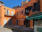 Negozio in affitto a Pozzuoli