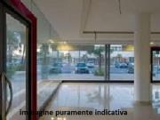 Negozio in affitto a Prato