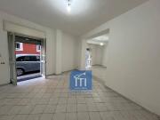 NEGOZIO in affitto a Qualiano