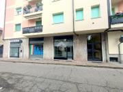 Negozio in affitto a Rescaldina
