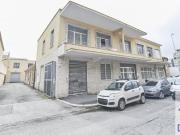 Negozio in affitto a Roma