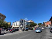 Negozio in affitto a Roma