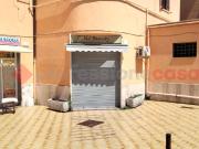 Negozio in affitto a Roma