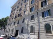 Negozio in affitto a Roma