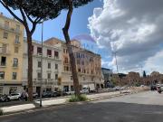 Negozio in affitto a Roma