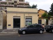 Negozio in affitto a Roma