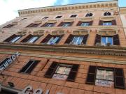 Negozio in affitto a Roma