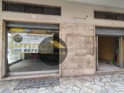Negozio in affitto a Roma