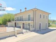 Negozio in affitto a San Demetrio Ne' Vestini