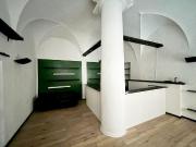 Negozio in affitto a Siena