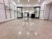 Negozio in affitto a Caserta, Centro