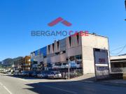 Negozio in vendita a Albino