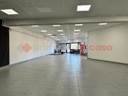 Magazzino in vendita a Arezzo