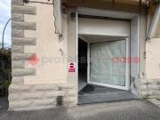 Negozio in vendita a Barga