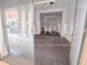 Negozio in vendita a Bologna