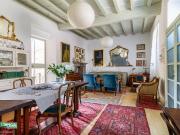 Palazzina commerciale in vendita a Carate Brianza