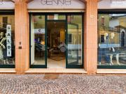 Negozio in vendita a Ghedi