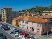 Negozio in vendita a Imperia