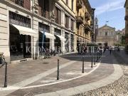 Negozio in vendita a Milano, P.ta Venezia