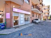 Negozio in vendita a Moncalieri