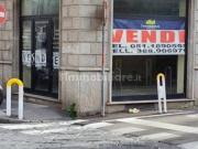 Locale commerciale in vendita a Napoli