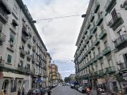 Negozio in vendita a Napoli