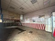 Negozio in vendita a Napoli