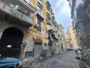 Negozio in vendita a Napoli