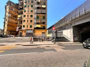 Negozio in vendita a Napoli