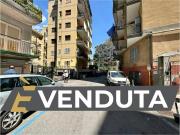 Negozio in vendita a Napoli