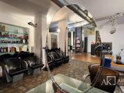 Negozio in vendita a Novara