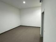 Negozio in vendita a Pavia