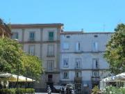 Locale commerciale in vendita a Piano Di Sorrento