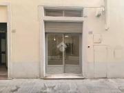 Negozio in vendita a Prato