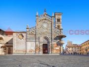 Negozio in vendita a Prato