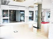 Negozio in vendita a Rho