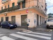Negozio in affitto a Roma