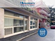 Locale commerciale in vendita a Roma