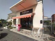 Locale commerciale in vendita a Roma