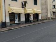 Locale commerciale in vendita a Ronco Scrivia