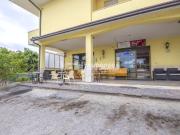 Negozio in vendita a Sant'Elpidio A Mare