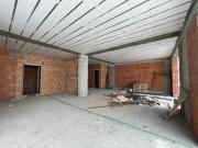 Negozio in vendita a Saponara