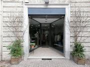 Locale commerciale in vendita a Saronno