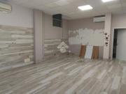 Negozio in vendita a Saronno