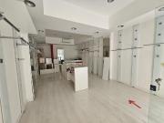 Negozio in vendita a Sarzana